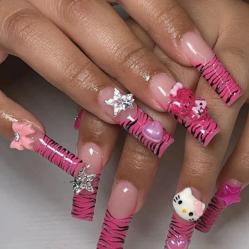 40 Style Hello Kitty Nails Charm Wearing Armor Y2K False Nail Europe